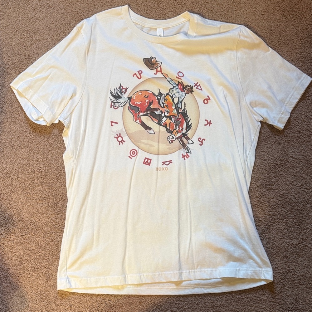 XOXO Cream Graphic Short Sleeve Tee with Rodeo Bull Art